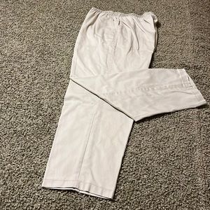 Cabin Creek 6P petite cream color